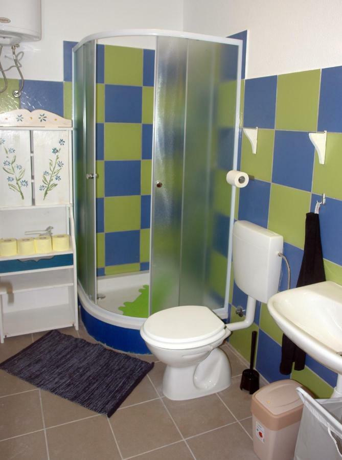 Stara Baška Maramare Apartments מראה חיצוני תמונה