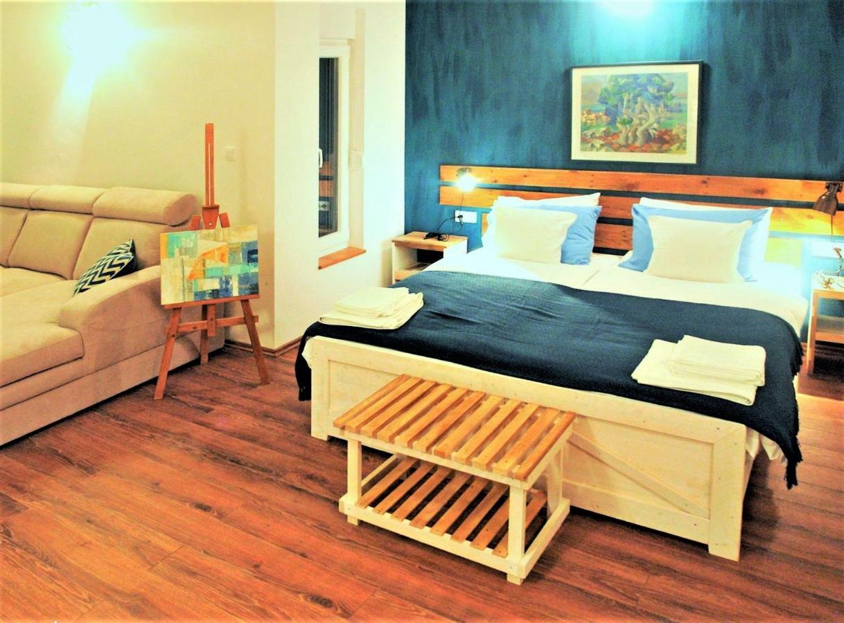 Stara Baška Maramare Apartments מראה חיצוני תמונה