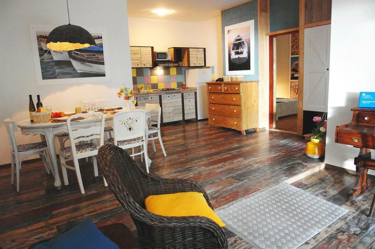 Stara Baška Maramare Apartments מראה חיצוני תמונה